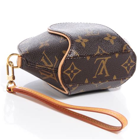 louis vuitton wristlet wallet.